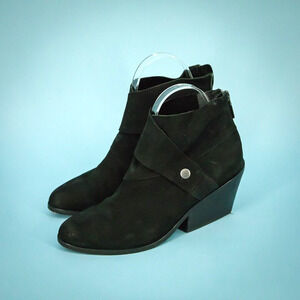 Eileen Fisher Size 8 Black Tag Pointed Toe Block Heel Ankle Leather Bootie Boots